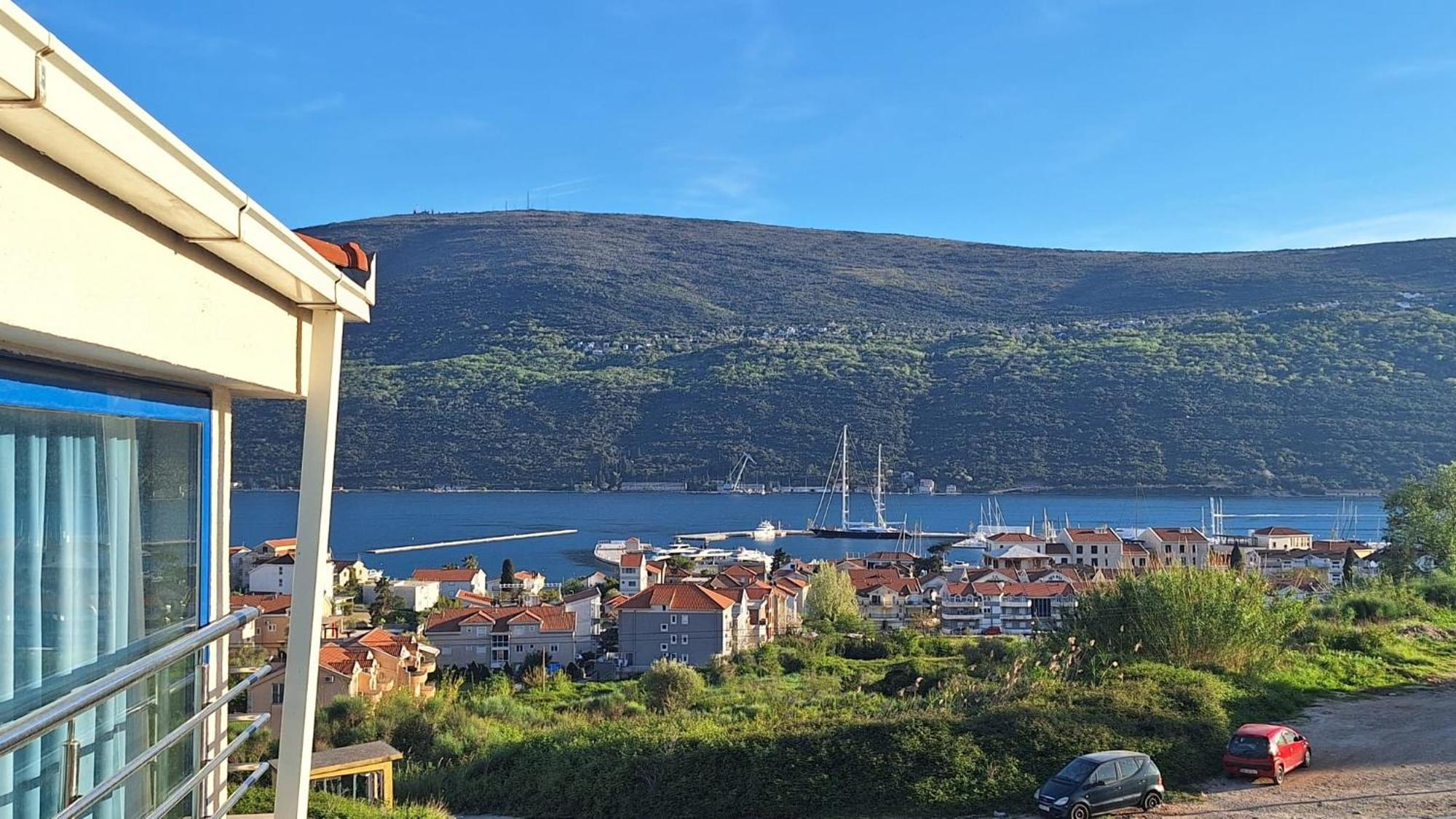 Villa Sea-N-Sun, 7 Bedrooms & Pool, Nearby Portonovi Marina. Дженовичи Экстерьер фото