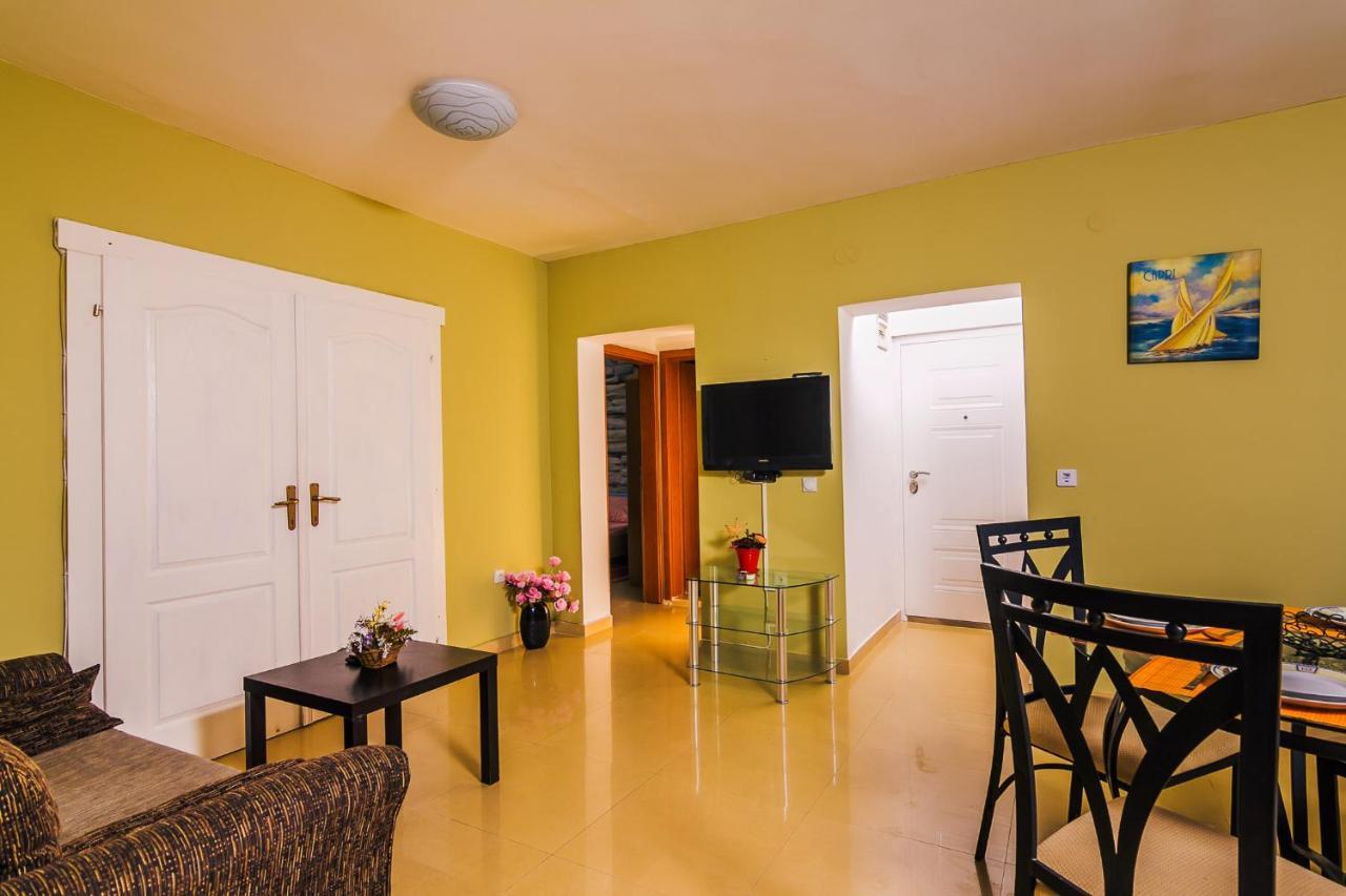 Villa Sea-N-Sun, 7 Bedrooms & Pool, Nearby Portonovi Marina. Дженовичи Экстерьер фото